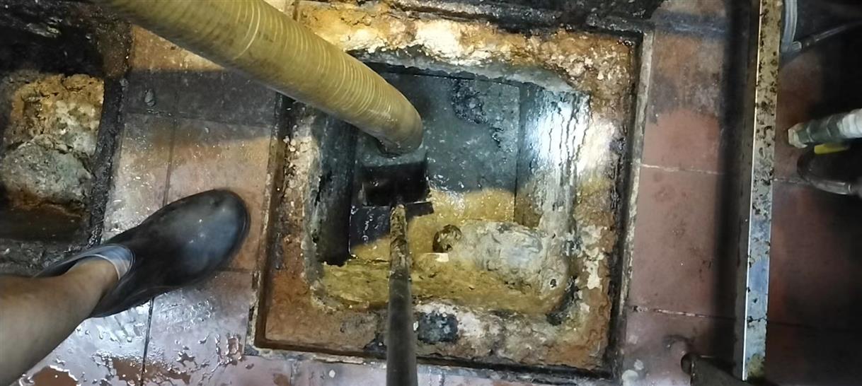 沧州污水池清理一般都有毒气，怎么预防中毒呢？
